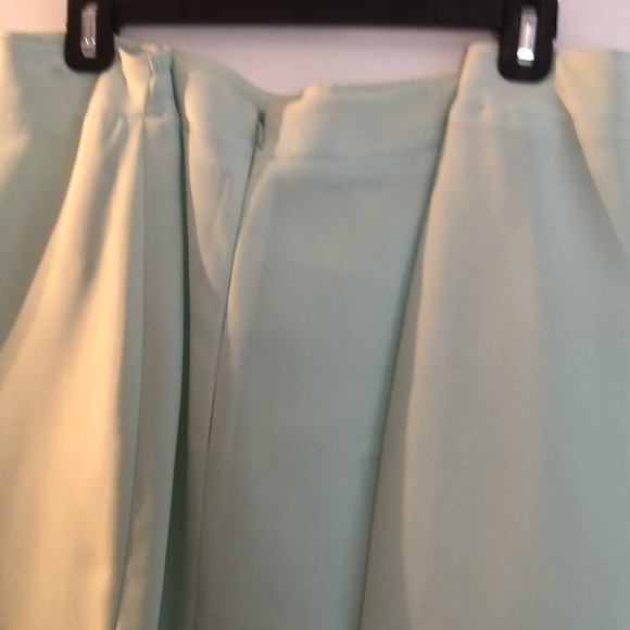 Emily Brand Mint Green Skirt Set - Picture 10 of 10
